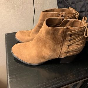 Indigo Women’s 6.5 Ankle Booties